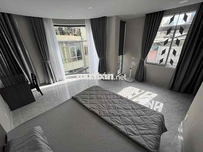 Cho thuê phòng ở Lê Văn Sỹ Q3 ( CỬA SỔ LỚN ) gần CHỢ NGUYỄN VĂN TRỖI