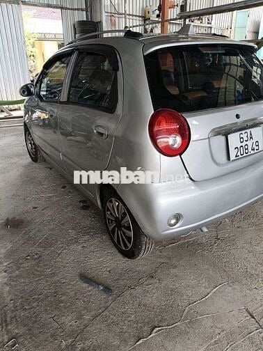 Cần bán con xe gia đình đang sử dụng. Máy hoạt độn