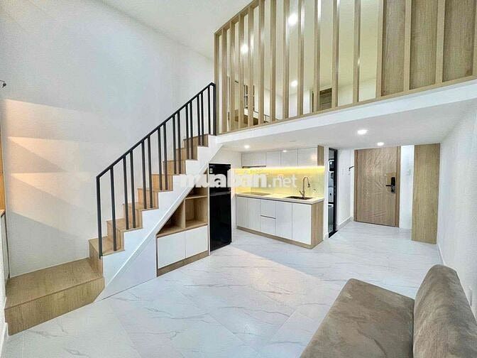 Căn Hộ Gác Thang Máy Hầm Xe Luxury Gác Cao 1m8 Ngay Toà Nhà Viettell