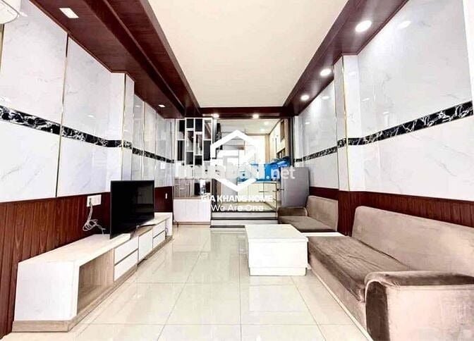 CHO THUÊ NHÀ 3 TẦNG 2 PHÒNG NGỦ FULL NỘI THẤT NGAY TRUNG TÂM CẠNH CHỢ