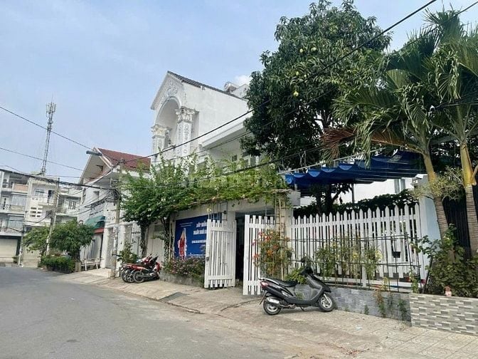 ✅Biệt thự 8x16 đường số 50 ,Bình Phú q6