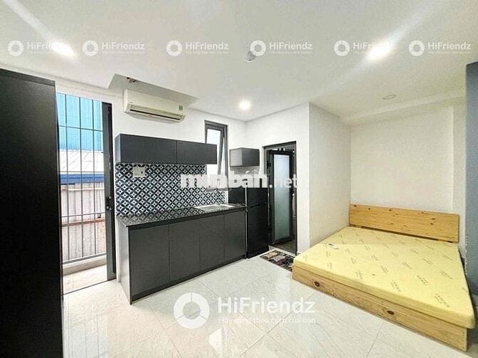 Căn hộ ban công full nội thất chỉ cần dọn đồ bào là ở, gần Aeon Tân Ph