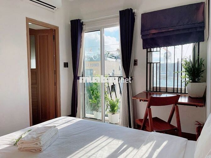 Cho thuê căn hộ 1 phòng ngủ, 55m2, cách biển Mỹ khê 700m