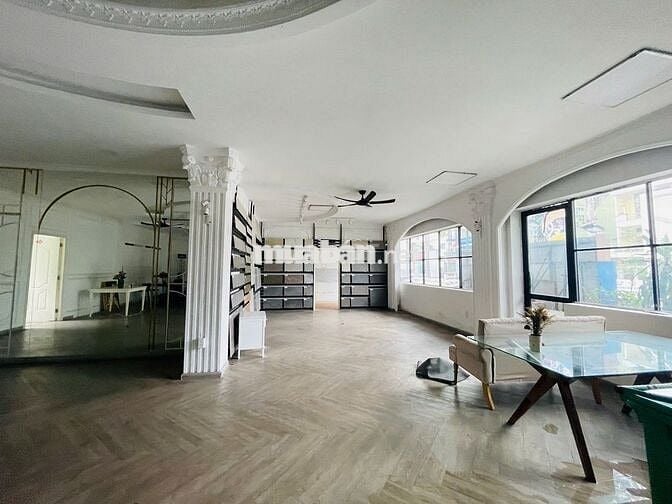 🏡 Biệt Thự Sân Vườn Cực Đẹp Bến Thành – 350m²  NGUYỄN TRÃI QUẬN 1