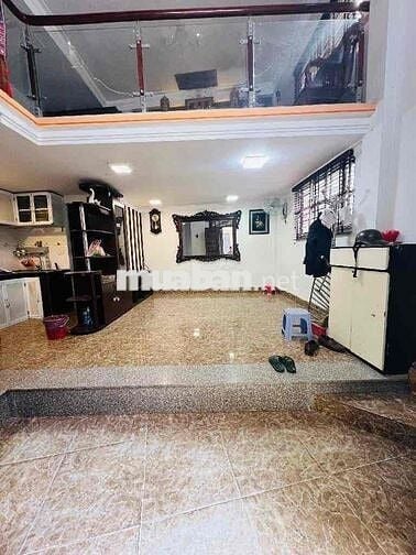 Tầm tài chính hiếm có căn lô góc – gần phố – nhà còn mới