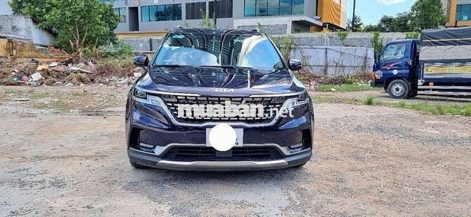 KIA Carnival Signature Xanh 7 chỗ