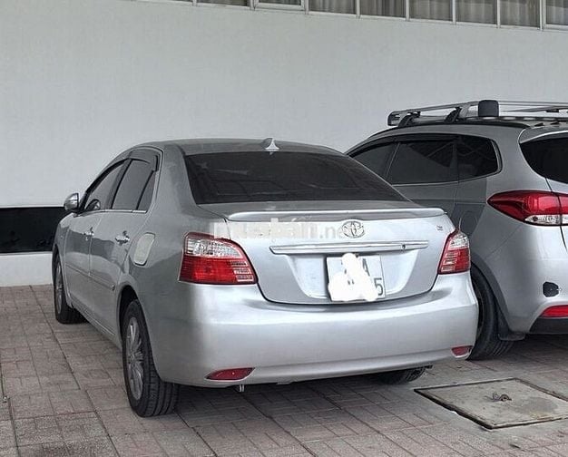 Toyota Vios 2012 E màu Bạc