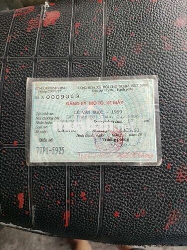 Cần bán chiếc dream Thái có giấy màu tím