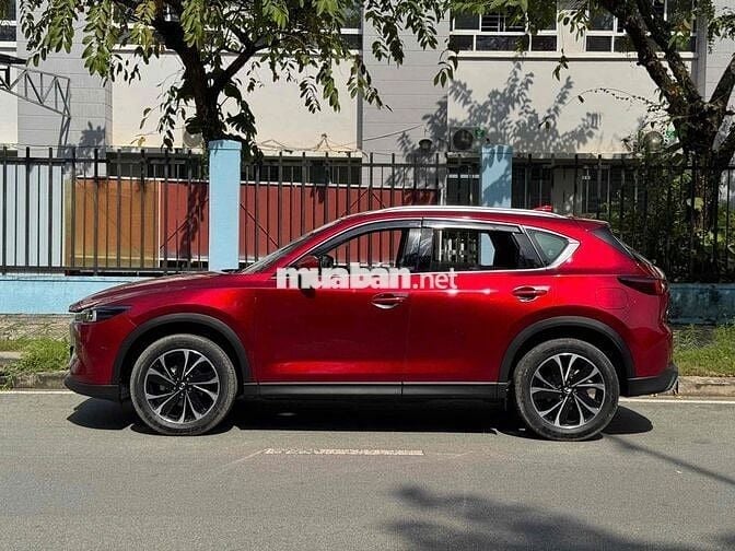 Mazda CX-5 2023 2.0 Luxury 9000 km