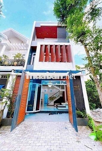 Nhà 2 lầu full nội thất KDC Nam Long 2