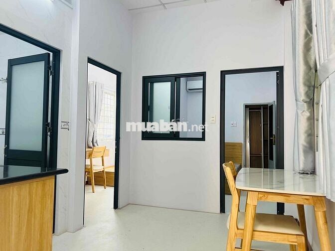 Căn hộ 2PN + st, full nội thất_khu sân bay, công viên Hoàng Văn Thụ