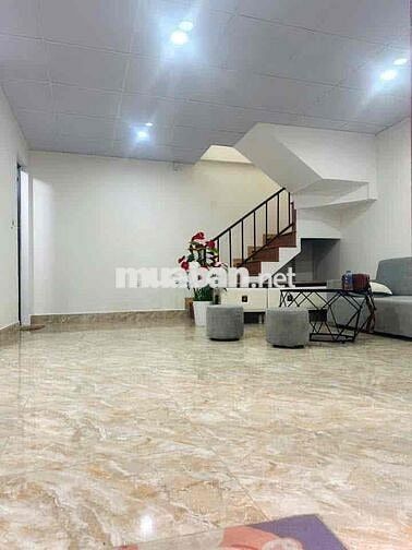 Nhà đẹp Vĩnh Hoàng-Vỉa hè-20m ra phố-33m*2T;MT6m;2N-Hơn 2 tỷ