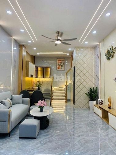 Hàng giá ngộp ngay Quang Trung Gò Vấp, gần ngã 5 GV, SHR giá 3 tỷ 420