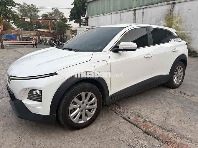 VinFast VF6 2024 S - 14000 km