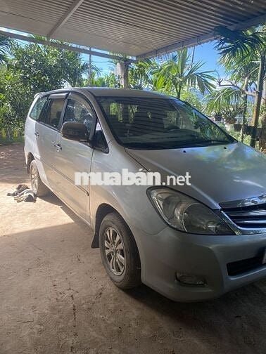 Toyota Innova 2007 J - 374687 km