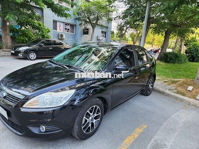Ford Focus 2010 Đen