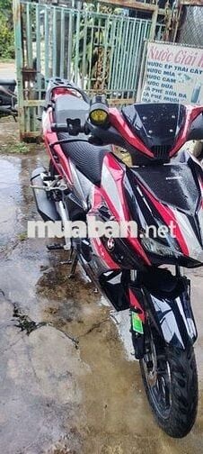 Bán xe winerX v2 xe trùm mền ít đi chính chủ