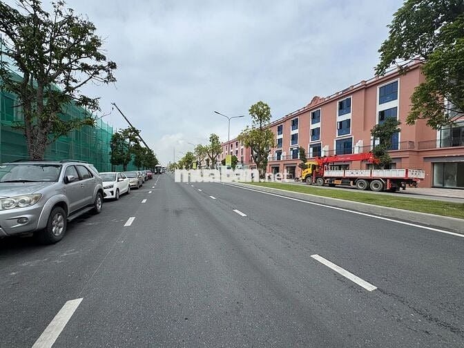 Shophouse mặt đường 40m, giá hơn 7 tỷ, Vinhomes Vũ Yên - Hải Phòng