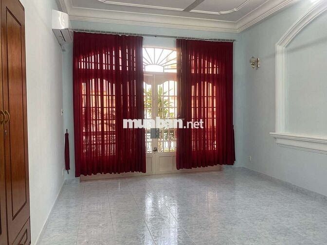 PHÒNG NỮ CHO THUÊ - 3.8TR/THÁNG - TRUNG TÂM PHÚ NHUẬN - CÓ MÁY LẠNH