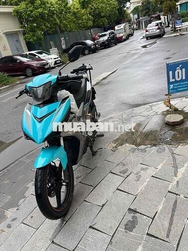 vợ cho tiền mua CB 500x nên thừa