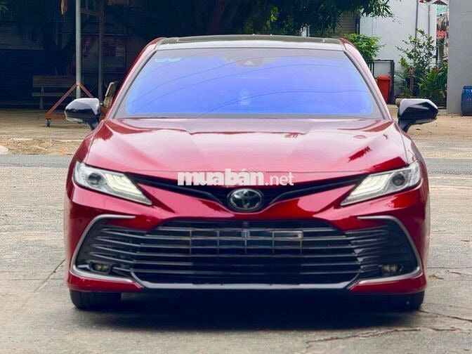 Bán Camry 2.5Q đời 2022 hỗ trợ bank 70%