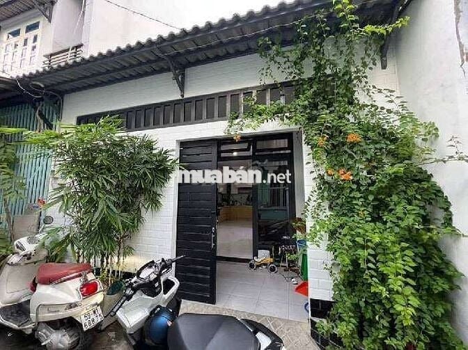 Hiếm, 67 m2 ngang 5.4m nở hậu, Nguyễn Sỷ Sách, Tân Bình, chỉ 6.1  TL.