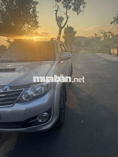 Toyota Fortuner 2015 2.5G 4x2 - 15000 km