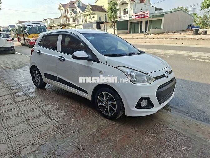 Hyundai Grand i10 Trắng