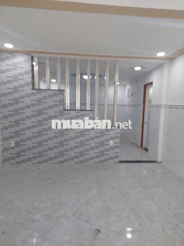 Cho thuê nhà nguyên căn tl 19 4p ngủ 2wc giá 6tr