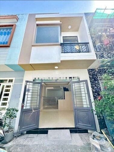 Nhà Hóc Môn 395triệu ngang 4 sâu 14 cách chợ Nhị Xuân 200m đừơng ô tô