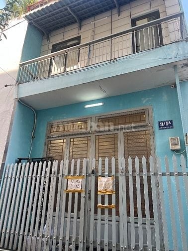 Cho thuê chính chủ nguyên căn 4x12 gần sân bay TSN