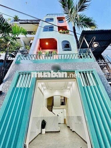 STUDIO BAN CÔNG FULL NT 5tr5 mới 100%