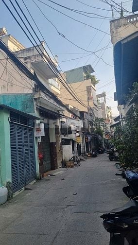 4X19 = 75M² Dãy trọ hẻm xe hơi đường Bùi Văn Ba, Tân Thuận Đông, Q7.