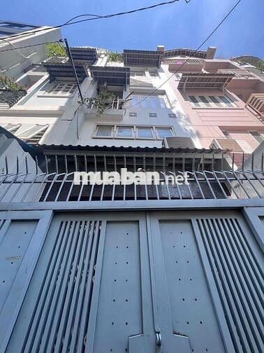 Bán nhà 10m ra mặt tiền Trần Quang Diệu 4 tầng nở hậu 200m2 sử dụng