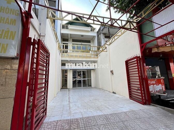 Cho thuê nhà mặt tiền đường Đồng Khởi