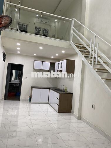 Nhà hẻm, DTSD 45m2, cách đường 30/4 80m, gần vòng xoay CV Biên Hùng