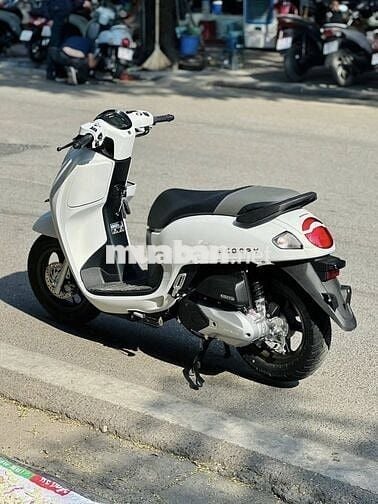 Honda Scoopy 2025 màu Trắng