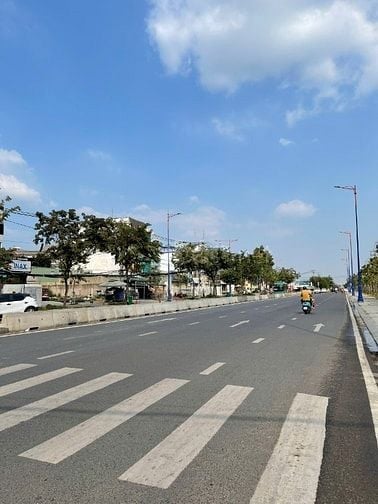 Bán Đất Mặt Tiền Lương Định Của An Phú An Khánh, Q2, Thủ Đức.10m x 20m