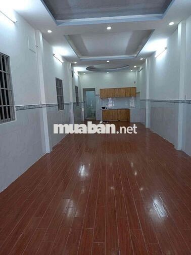 Cho thuê nhà gần quốc lộ 1k, ngã 3 cây lơn sân xe 7 chỗ