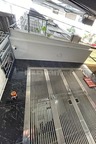 Chính chủ  bán toà nhà chung cư mi ni  tại ngõ 172 Vũ hữu DT 76,8m2 , 