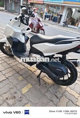 Honda Vario 160 Trắng Đã qua sử dụng