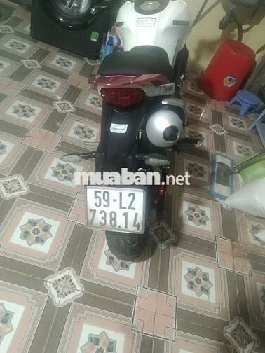 Xe máy Mini 900 màu trắng, 4323 miles