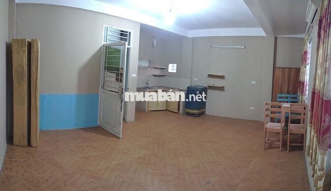 Phòng 40m2 khép kín thoáng mát khu 7,2 Vĩnh Phúc, đường Bưởi