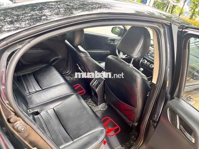 Honda City 2017 1.5 cvt- 200000 km