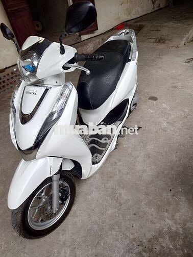 Honda Lead 2022 4 van Trắng