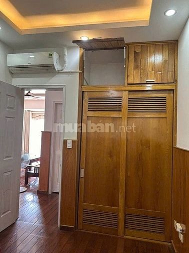 Cần bán căn hộ đẹp Chung Cư 12T2 