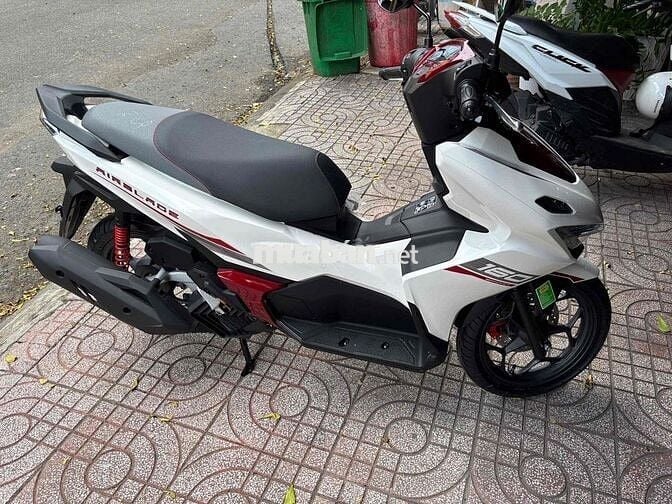 air blade 160 abs màu trắng đỏ đen 2026 new 100%