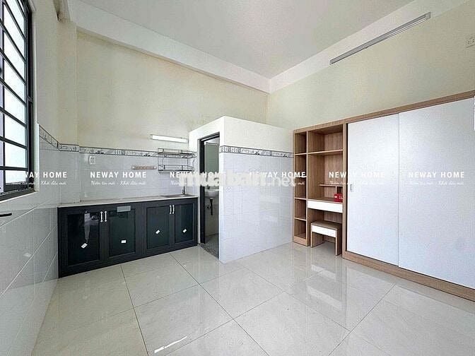 PHÒNG TRỌ BAN CÔNG KHÔNG GÁC_NGAY ĐH HUIT_SẴN MÁY LẠNH_THANG MÁY