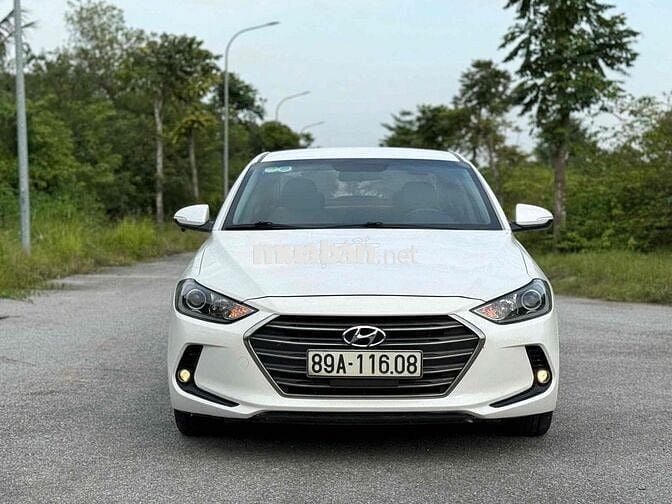 Hyundai Elantra 2017 1.6 MT - 82000 km