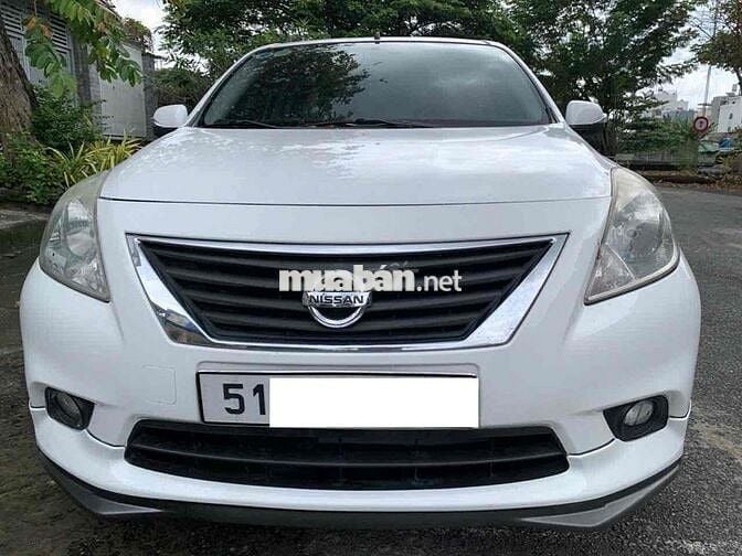 Nissan Sunny XV Premium 2018 75000 km Trắng